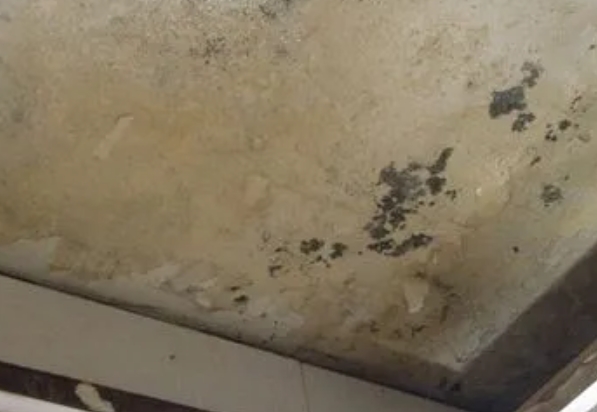 蕲春阳台漏水维修公司分享下蕲春卫生间渗水维修需要注意哪些问题。